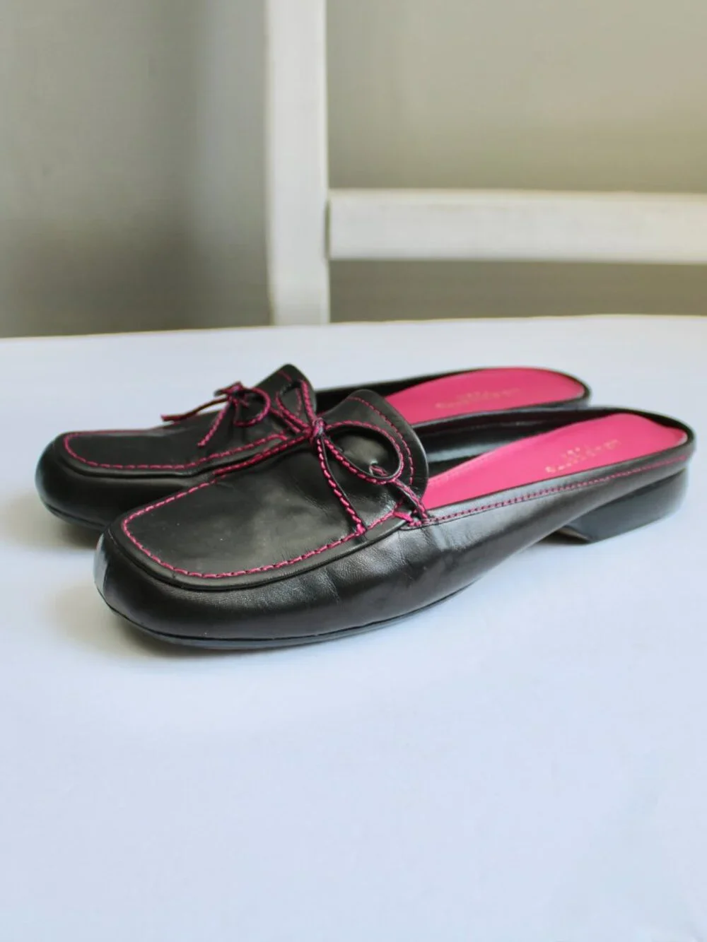 Liz Claiborne Flex Cadence 2 Black Leather Pink Mule Loafers Women's Size 8